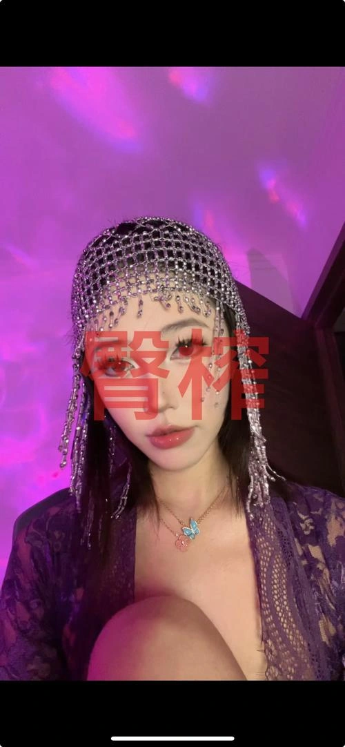 玉皇大D – 臀榨红绿灯